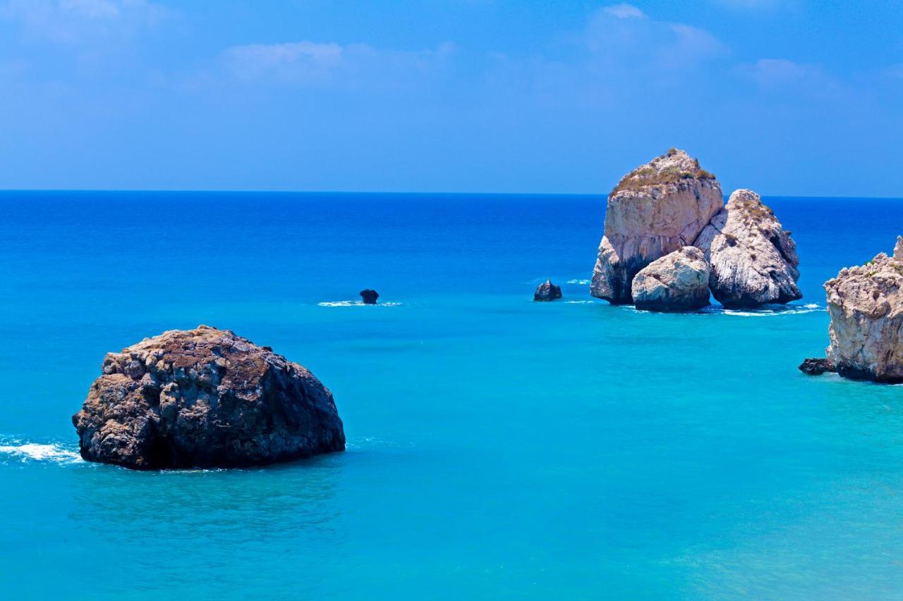 105 Kings Palace - Fabulous 2 Bed, 2 Bath, Large Patio With Garden - Sea Views Pafos Exterior foto