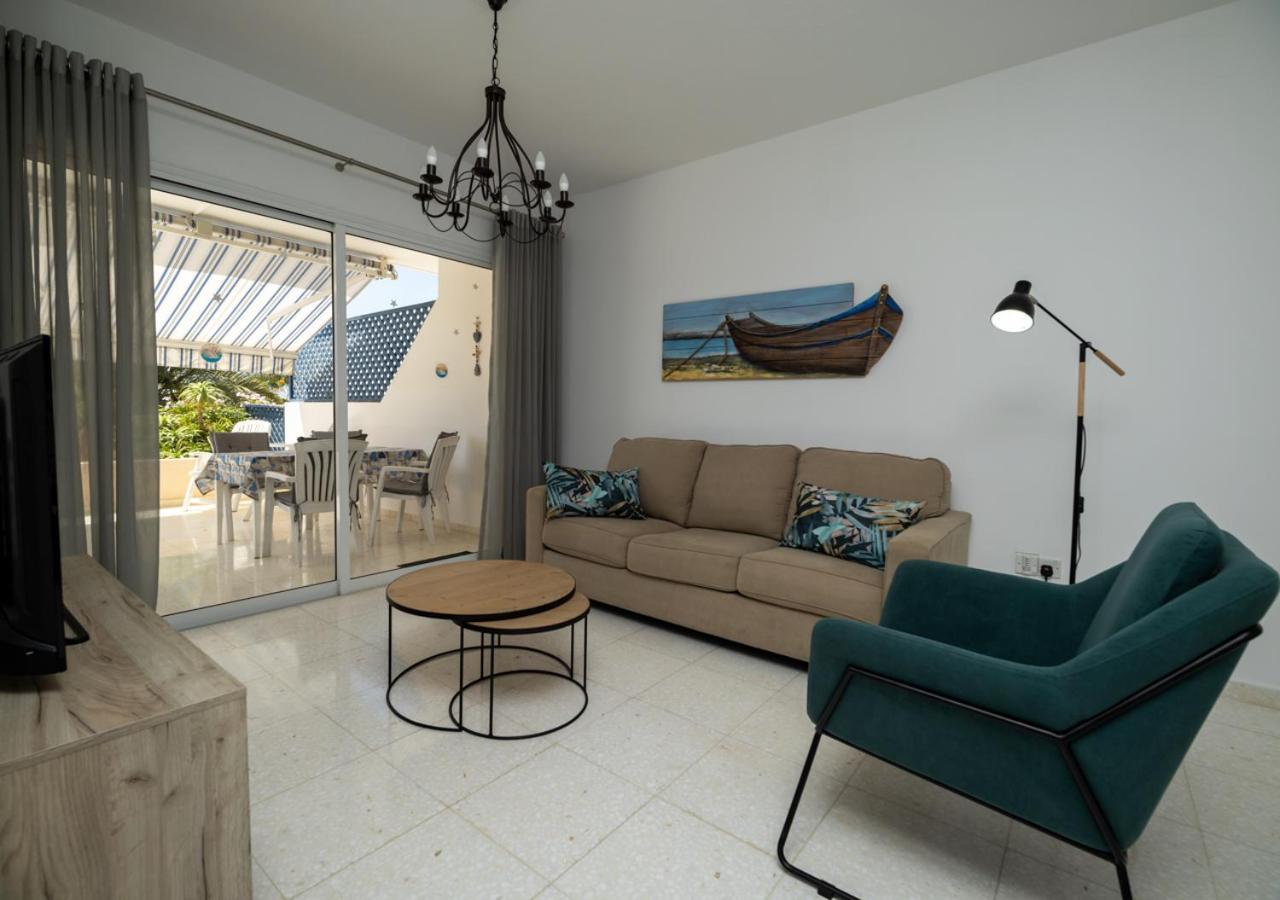 105 Kings Palace - Fabulous 2 Bed, 2 Bath, Large Patio With Garden - Sea Views Pafos Exterior foto