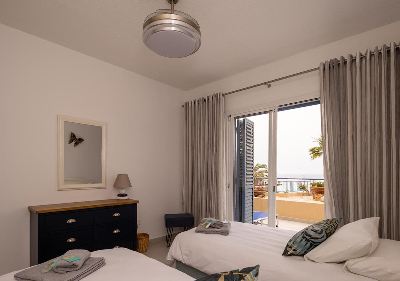 105 Kings Palace - Fabulous 2 Bed, 2 Bath, Large Patio With Garden - Sea Views Pafos Exterior foto