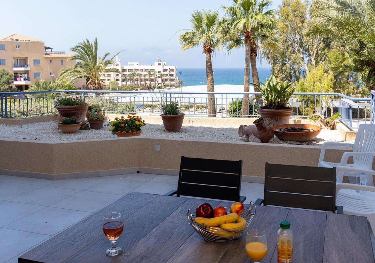 105 Kings Palace - Fabulous 2 Bed, 2 Bath, Large Patio With Garden - Sea Views Pafos Exterior foto
