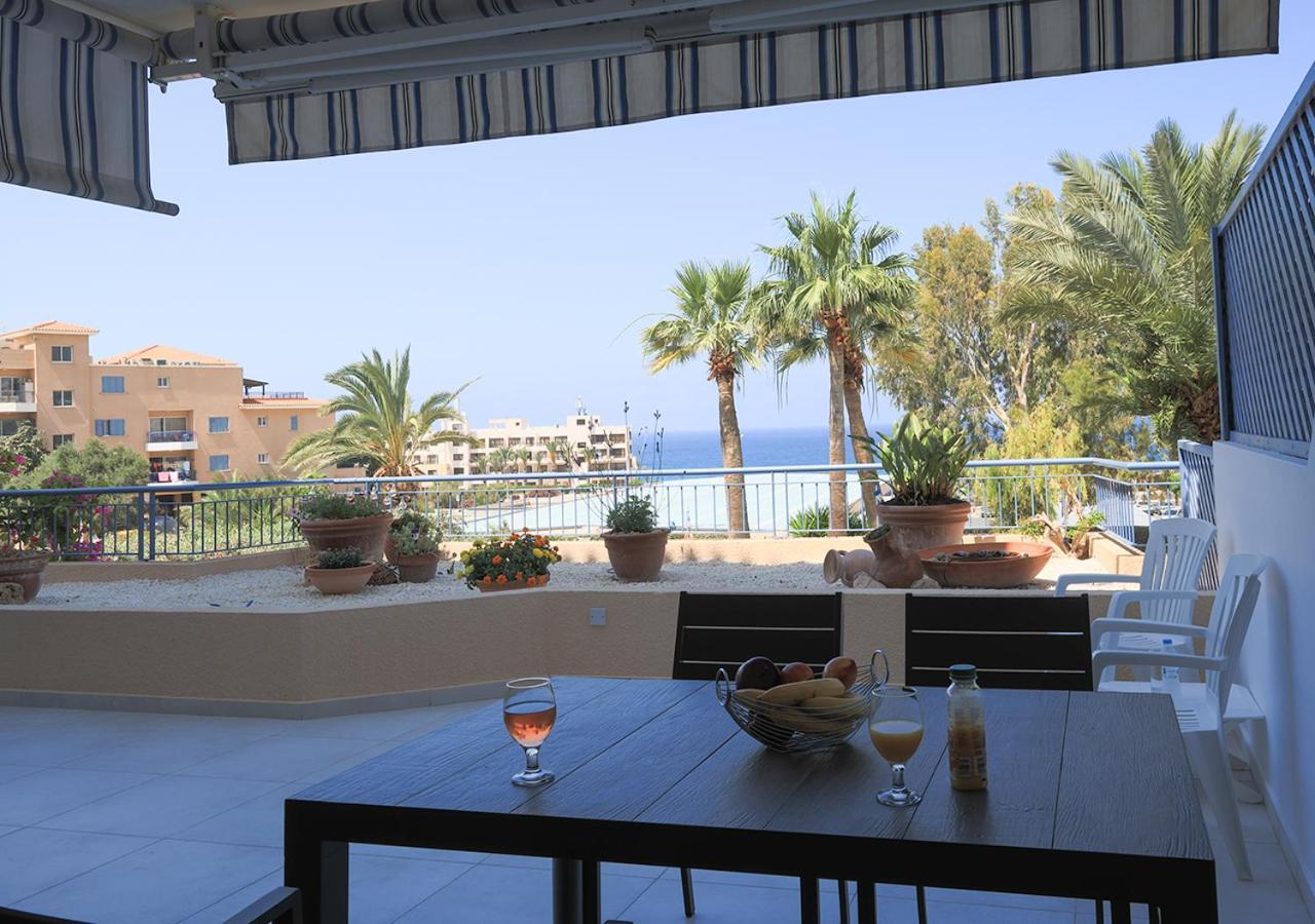 105 Kings Palace - Fabulous 2 Bed, 2 Bath, Large Patio With Garden - Sea Views Pafos Exterior foto