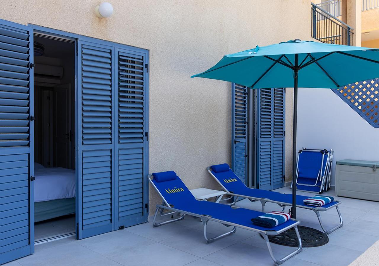 105 Kings Palace - Fabulous 2 Bed, 2 Bath, Large Patio With Garden - Sea Views Pafos Exterior foto