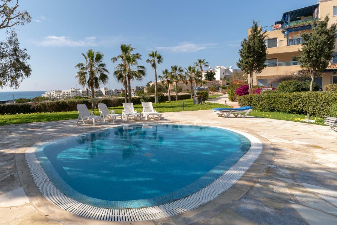105 Kings Palace - Fabulous 2 Bed, 2 Bath, Large Patio With Garden - Sea Views Pafos Exterior foto